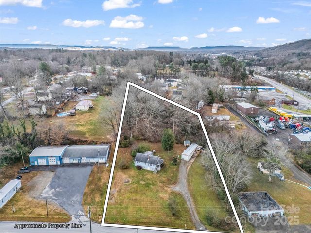 120 Maple Ridge Road, Candler, NC 28715