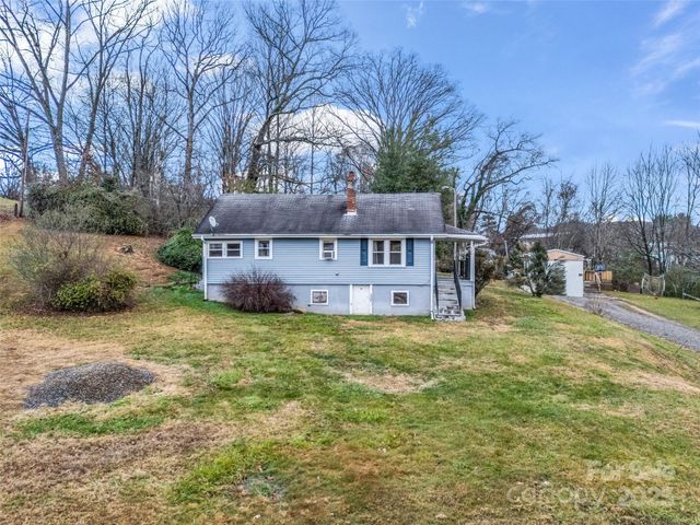 120 Maple Ridge Road, Candler, NC 28715