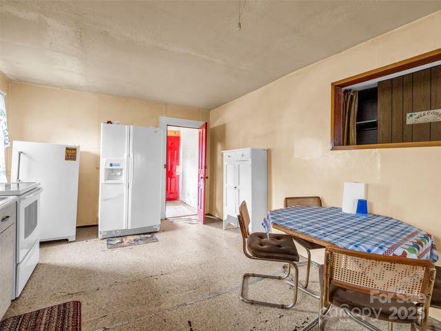 120 Maple Ridge Road, Candler, NC 28715