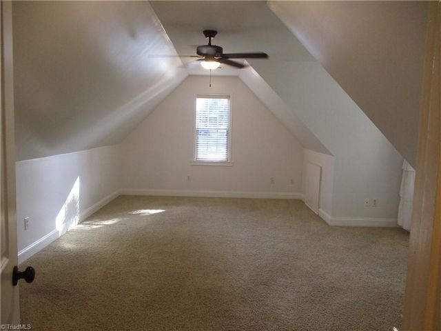 270 Plumstead Lane, Clemmons, NC 27012