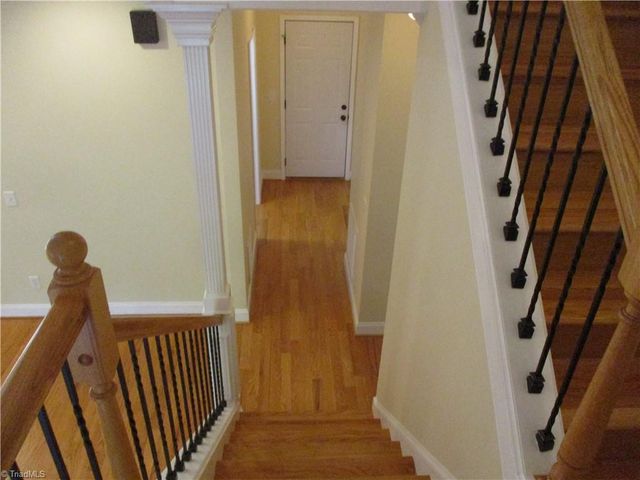 270 Plumstead Lane, Clemmons, NC 27012