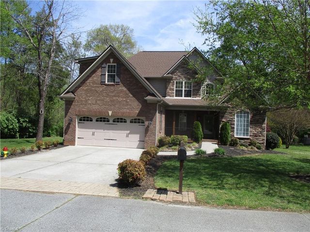 270 Plumstead Lane, Clemmons, NC 27012