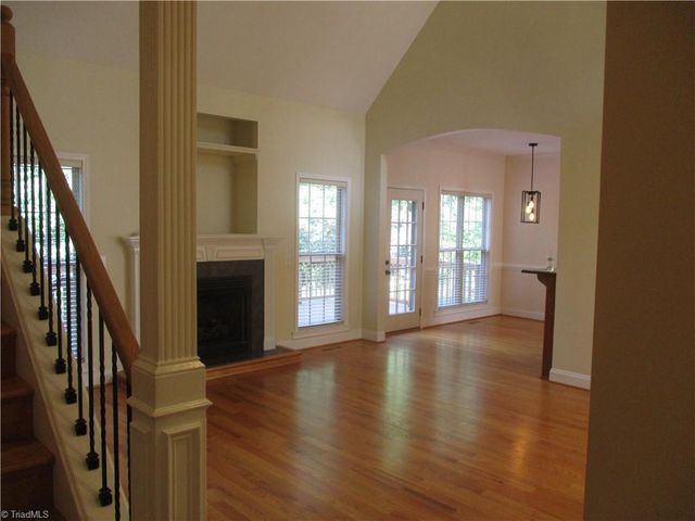 270 Plumstead Lane, Clemmons, NC 27012