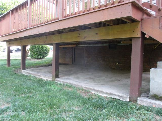 270 Plumstead Lane, Clemmons, NC 27012