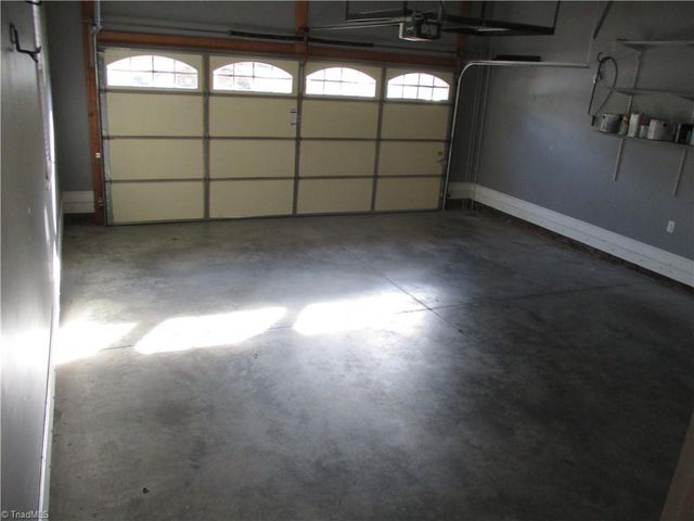 270 Plumstead Lane, Clemmons, NC 27012