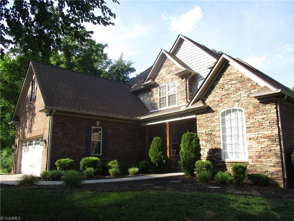 270 Plumstead Lane, Clemmons, NC 27012