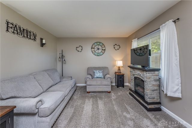 3915 Sparkhill Drive, Mad River Twp, OH 45323