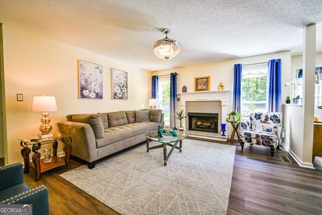 110 Clearview Circle, Mcdonough, GA 30253
