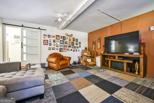 110 Clearview Circle, Mcdonough, GA 30253