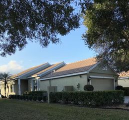 125 Lancaster Way, Royal Palm Beach, FL 33414