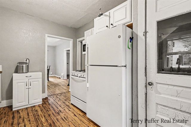 488 W Southern Avenue, Muskegon, MI 49441