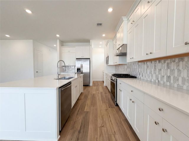 7939 Coastal Prairie Drive, Porter, TX 77365