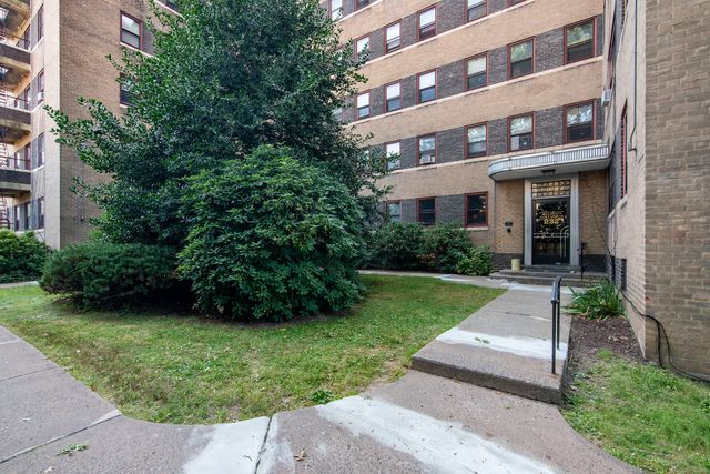232 Farmington Avenue E9, Hartford, CT 06105