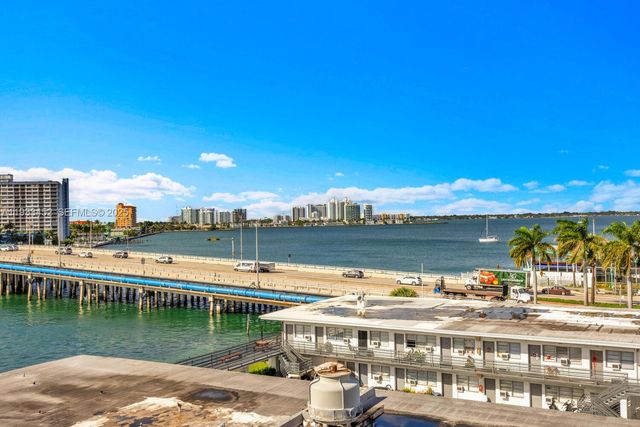 2016 Bay Dr 604, Miami Beach, FL 33141