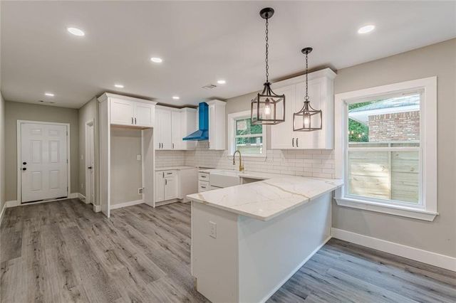 3275 Dodson Drive, East Point, GA 30344