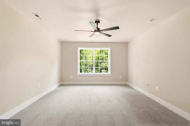 131 TRIUMPH LN., Hedgesville, WV 25427