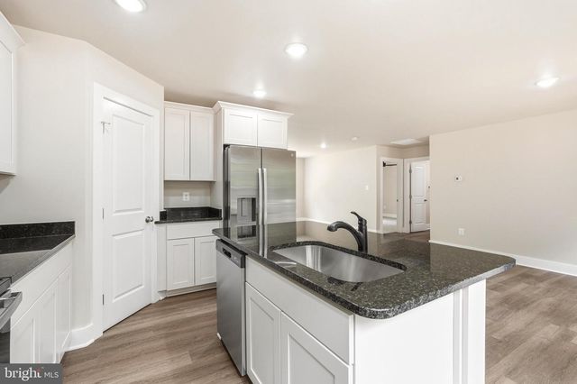131 TRIUMPH LN., Hedgesville, WV 25427