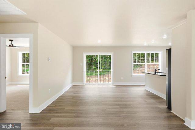 131 TRIUMPH LN., Hedgesville, WV 25427