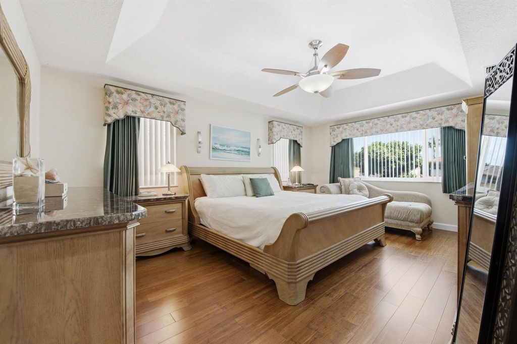 Image 19 of property listing at 9807 NW 20th Street, Pembroke Pines, FL 33024