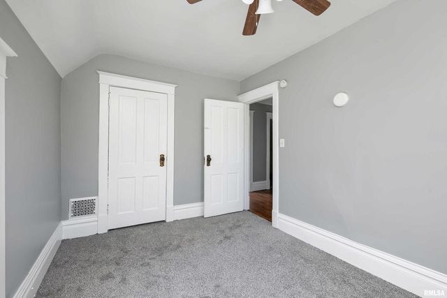 252 W 29th Street, Davenport, IA 52803