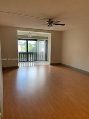 3710 Inverrary Drive 3K, Lauderhill, FL 33319