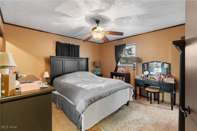 702 Netherwood Avenue NW, Canton, OH 44708