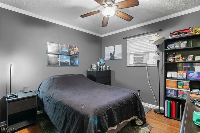 702 Netherwood Avenue NW, Canton, OH 44708