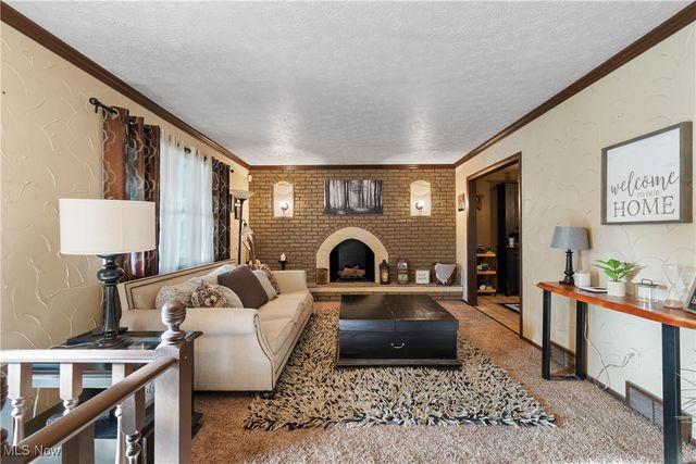 702 Netherwood Avenue NW, Canton, OH 44708