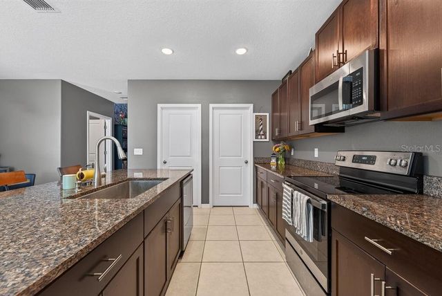 2148 SHINING AZUL WAY, Lutz, FL 33558