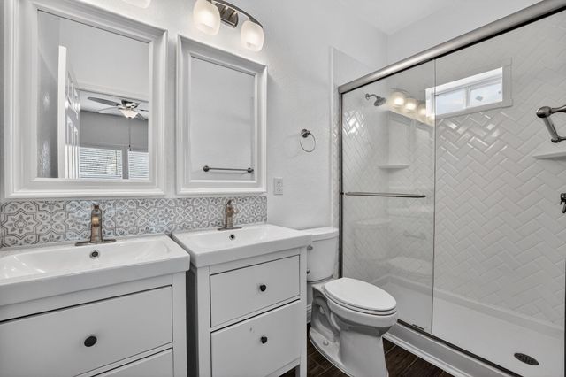 806 E 3rd ST, Georgetown, TX 78626