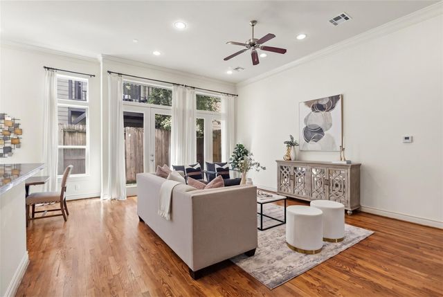 2823 Sherwin Street, Houston, TX 77007