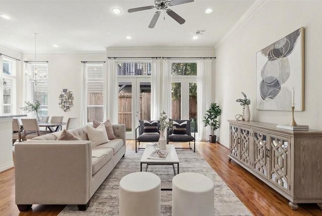 2823 Sherwin Street, Houston, TX 77007