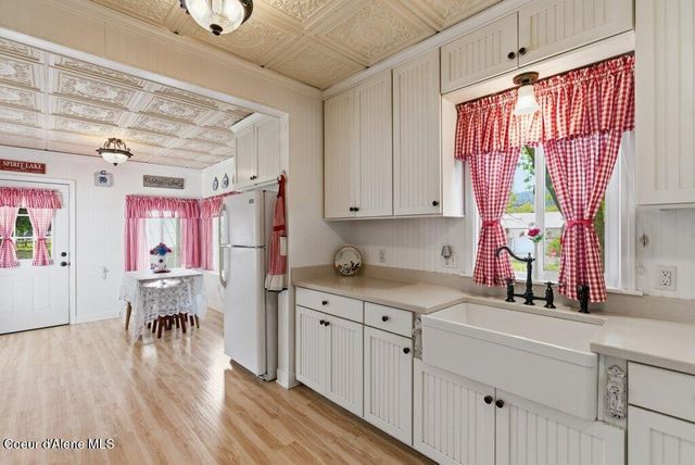 6228 W Washington ST, Spirit Lake, ID 83869