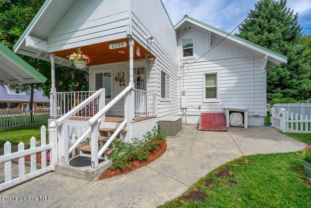 6228 W Washington ST, Spirit Lake, ID 83869