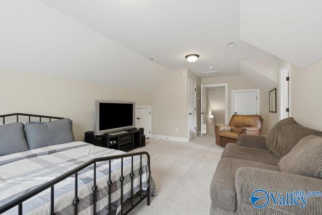 1004 Split Rock Cove, Huntsville, AL 35806