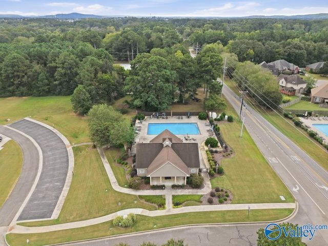 1004 Split Rock Cove, Huntsville, AL 35806