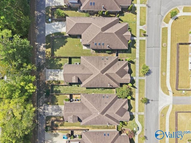 1004 Split Rock Cove, Huntsville, AL 35806