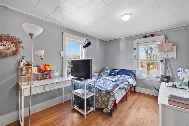 59 Prospect, Ludlow, MA 01056