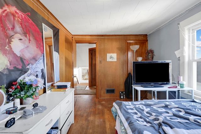 59 Prospect, Ludlow, MA 01056