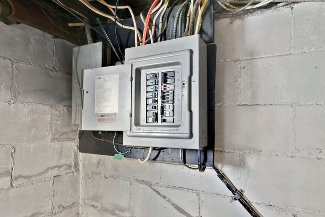 59 Prospect, Ludlow, MA 01056