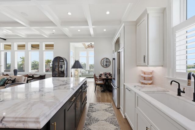 180 Bay Ridge Dr., North Myrtle Beach, SC 29582