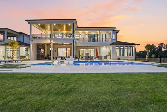 180 Bay Ridge Dr., North Myrtle Beach, SC 29582