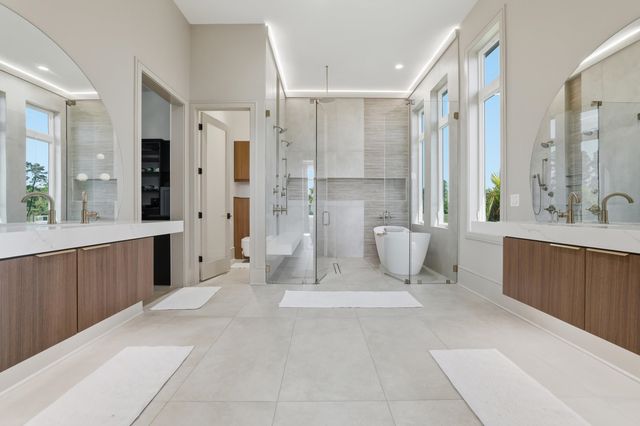 180 Bay Ridge Dr., North Myrtle Beach, SC 29582