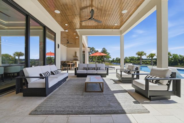 180 Bay Ridge Dr., North Myrtle Beach, SC 29582