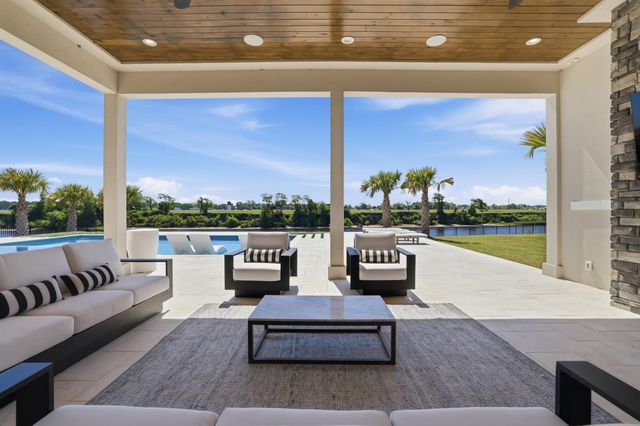 180 Bay Ridge Dr., North Myrtle Beach, SC 29582