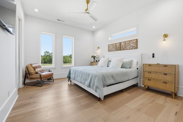 180 Bay Ridge Dr., North Myrtle Beach, SC 29582