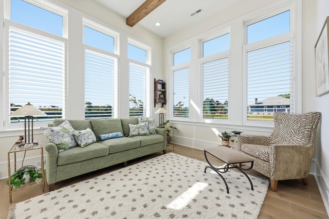 180 Bay Ridge Dr., North Myrtle Beach, SC 29582