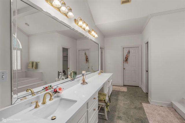 400 Crouch Road, Benton, LA 71006