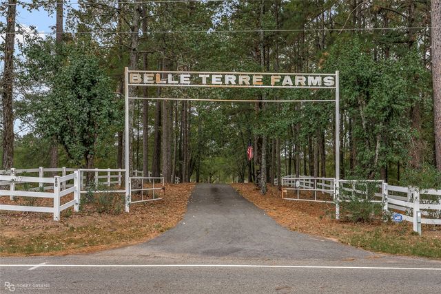 400 Crouch Road, Benton, LA 71006