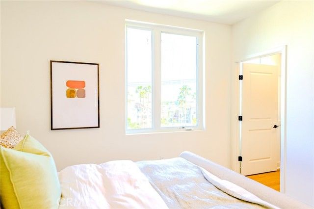 414 Main 400, Huntington Beach, CA 92648